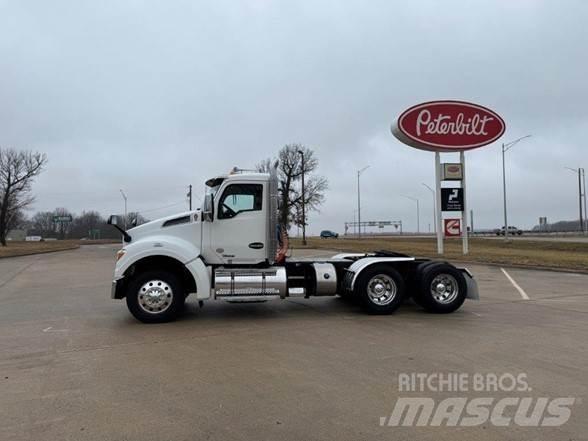 Kenworth T880 Tracteur routier