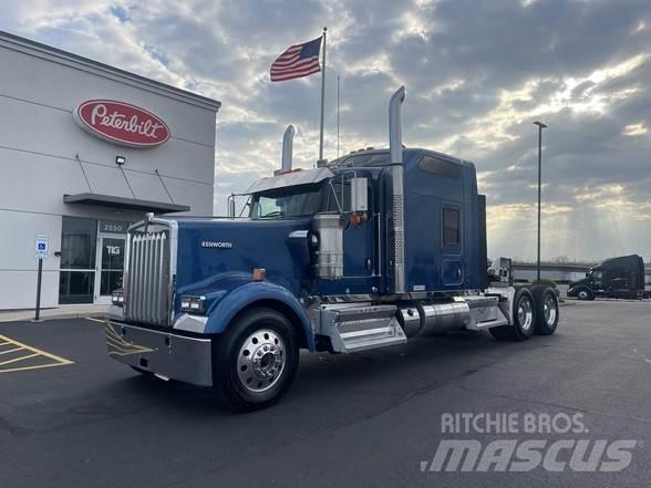 Kenworth W900 Tracteur routier