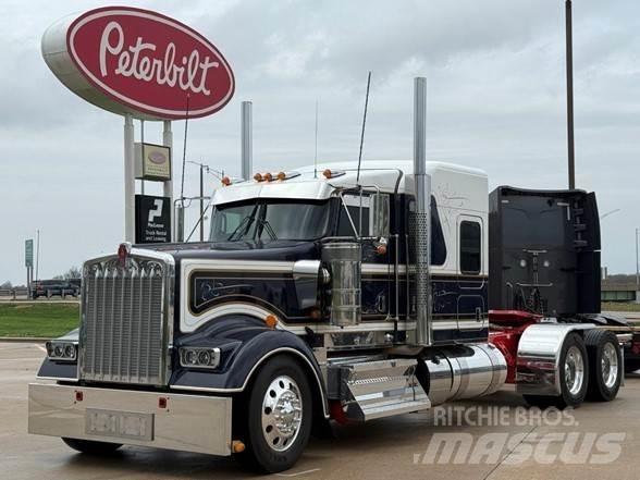 Kenworth W900L Tracteur routier
