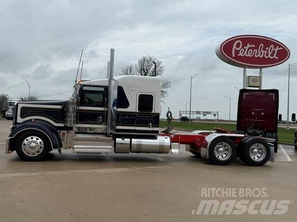 Kenworth W900L Tracteur routier