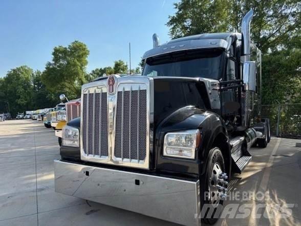Kenworth W990 Tracteur routier