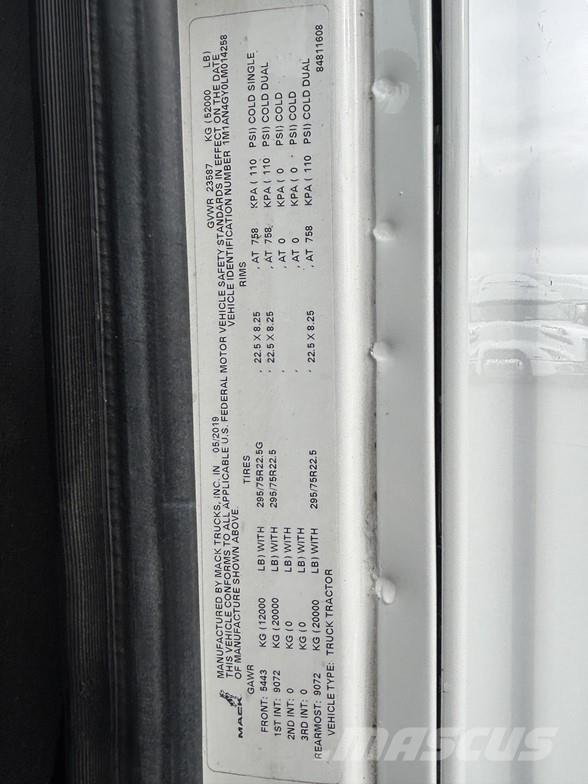 Mack ANTHEM 64T Tracteur routier