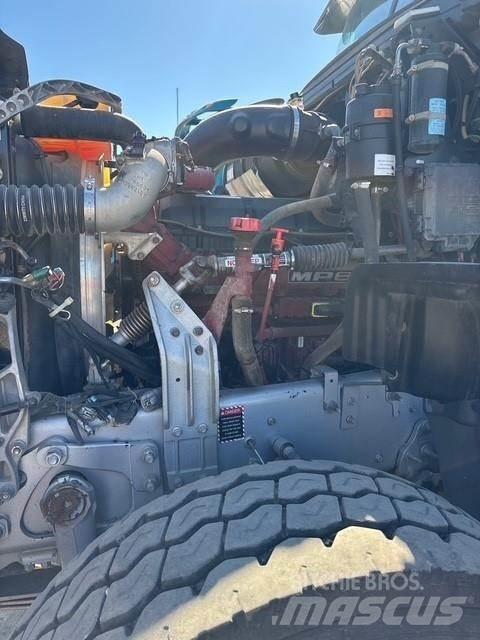 Mack GRANITE 104BR Camion benne