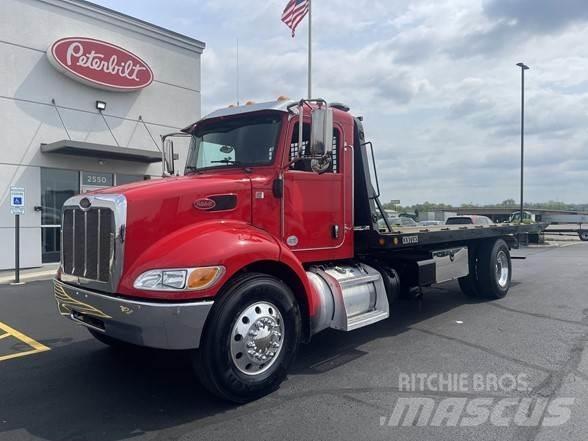 Peterbilt 337 Camion plateau