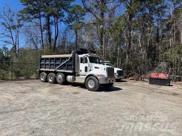 Peterbilt 348 Camion benne