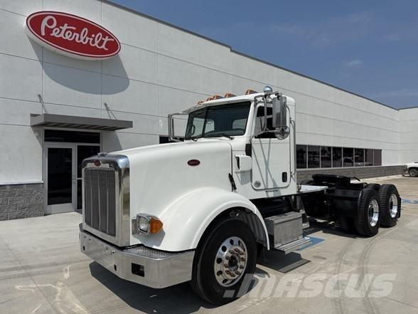 Peterbilt 367 Tracteur routier