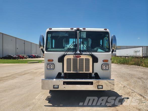 Peterbilt 520 Camion poubelle