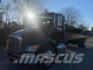 Peterbilt 536 Châssis cabine