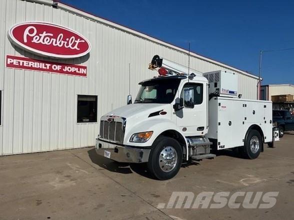 Peterbilt 536 Construction - Autres