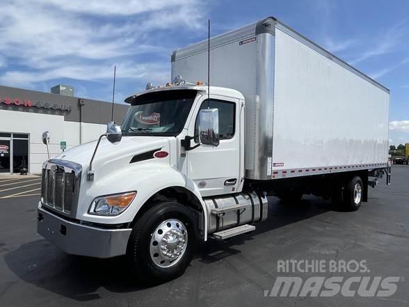 Peterbilt 536 Camion Fourgon