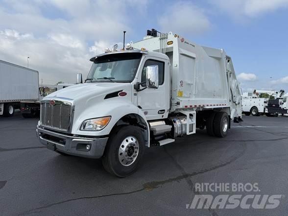 Peterbilt 537 Camion poubelle