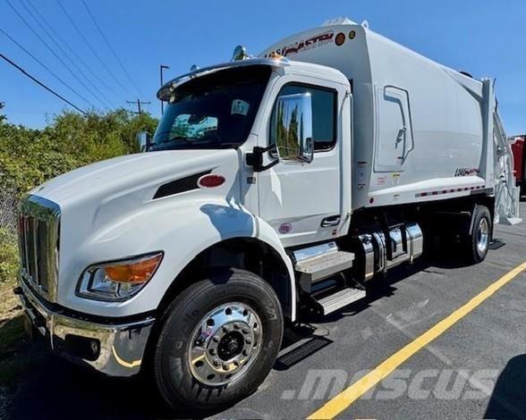 Peterbilt 537 Camion poubelle