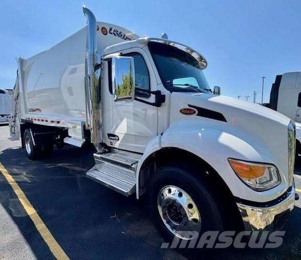 Peterbilt 537 Camion poubelle