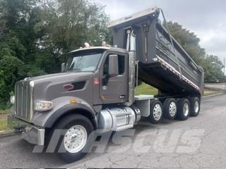 Peterbilt 567 Camion benne