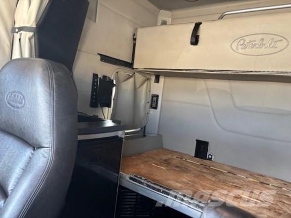 Peterbilt 567 Tracteur routier