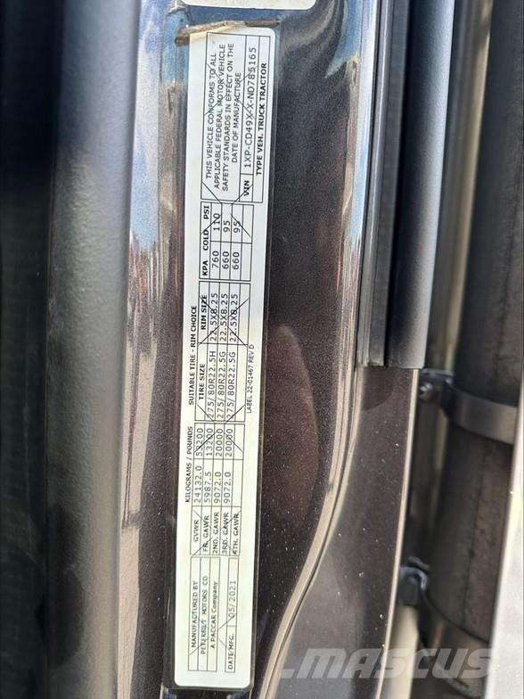 Peterbilt 567 Tracteur routier