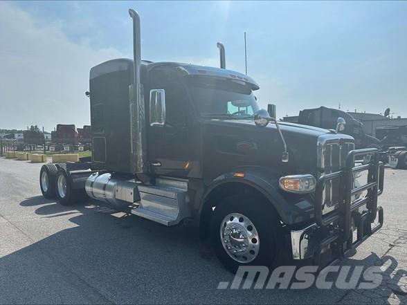 Peterbilt 567 Tracteur routier