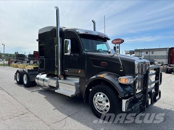 Peterbilt 567 Tracteur routier