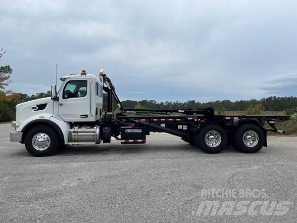 Peterbilt 567 Camion benne