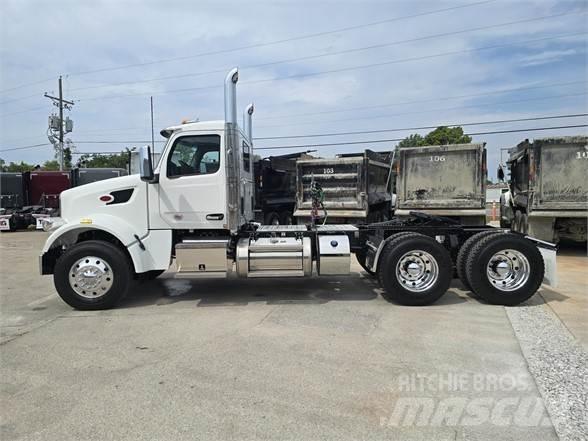 Peterbilt 567 Tracteur routier