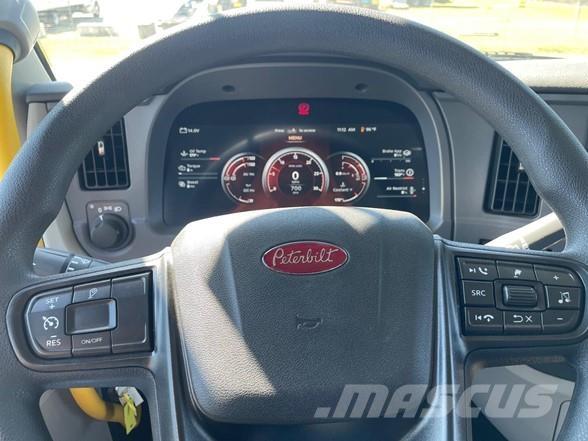 Peterbilt 567 Camion benne