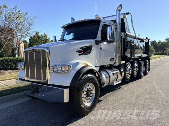 Peterbilt 567 Camion benne
