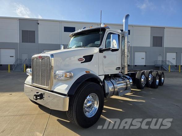 Peterbilt 567 Camion benne