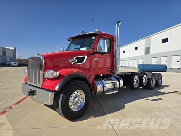 Peterbilt 567 Camion benne