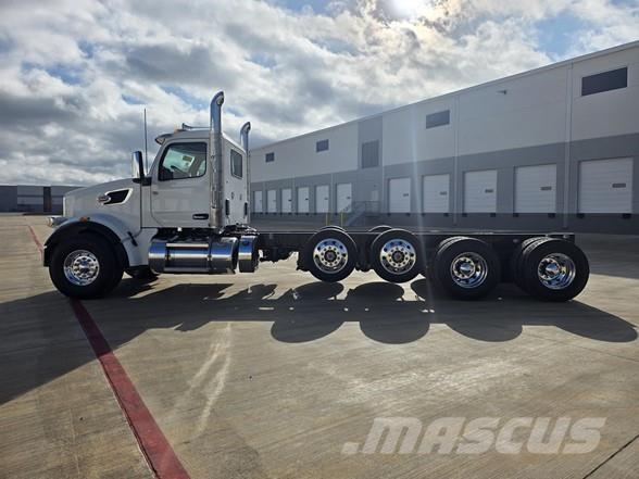 Peterbilt 567 Camion benne