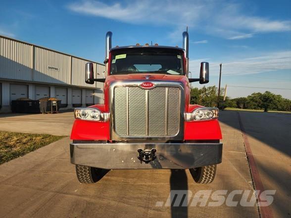 Peterbilt 567 Tracteur routier