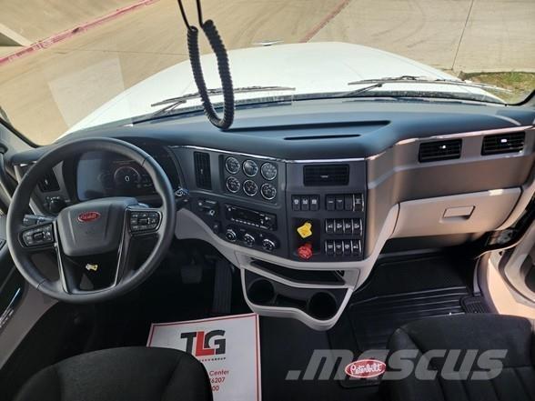 Peterbilt 567 Tracteur routier