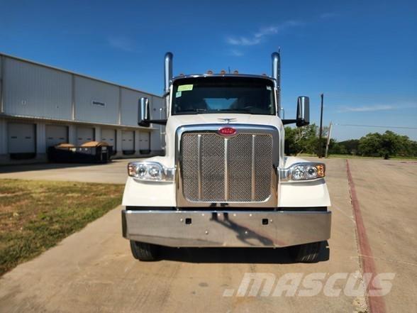 Peterbilt 567 Tracteur routier