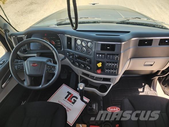 Peterbilt 567 Tracteur routier