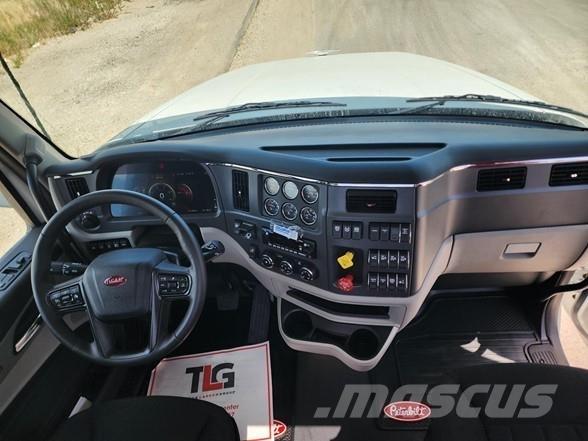 Peterbilt 567 Tracteur routier