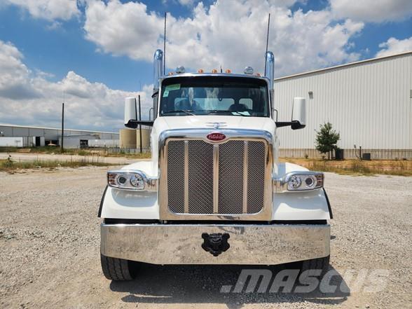 Peterbilt 567 Tracteur routier