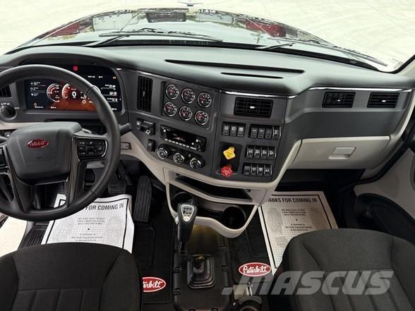 Peterbilt 567 Tracteur routier