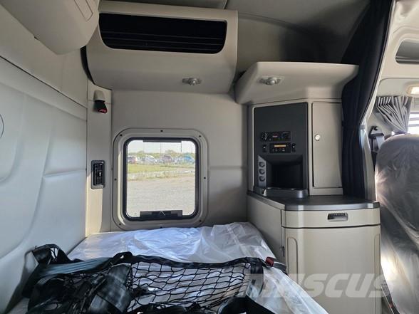 Peterbilt 567 Tracteur routier