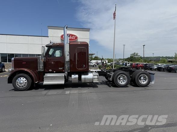 Peterbilt 589 Tracteur routier