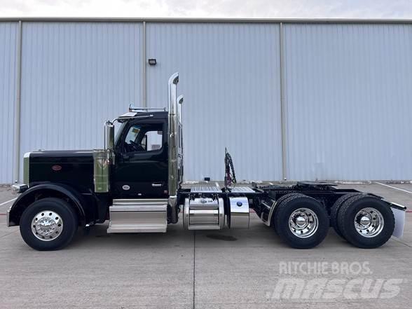 Peterbilt 589 Tracteur routier