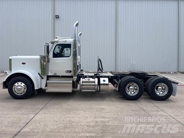 Peterbilt 589 Tracteur routier