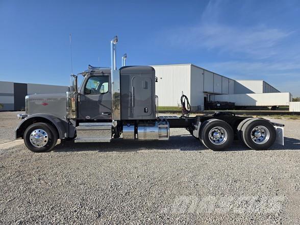 Peterbilt 589 Tracteur routier