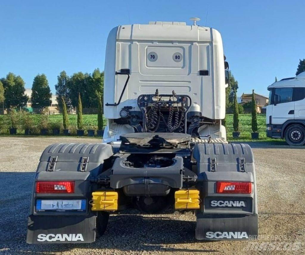 Scania R450 Tracteur routier