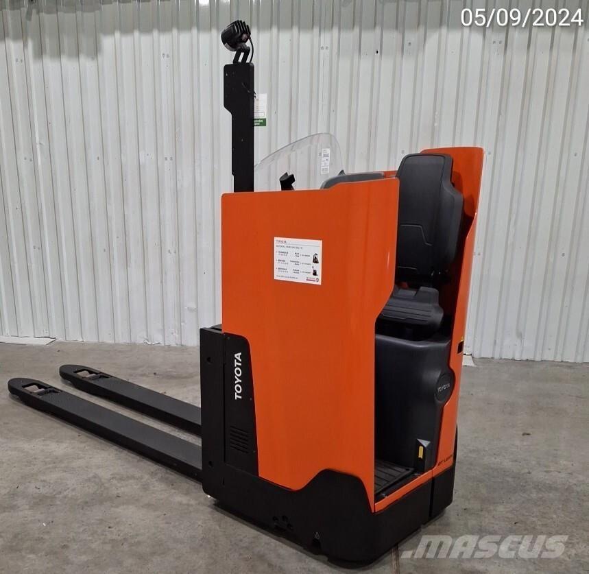 BT LSI200 Transpalette accompagnant porté debout