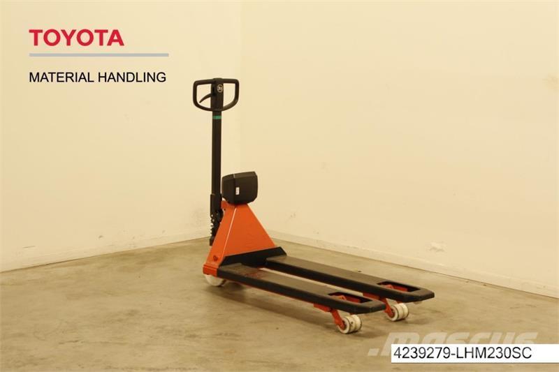 BT LHM200SC Autres Chariots élévateurs