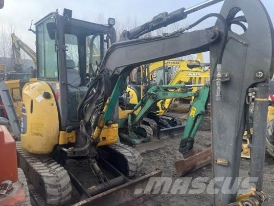 Komatsu PC26MR-3 Mini pelle < 7t