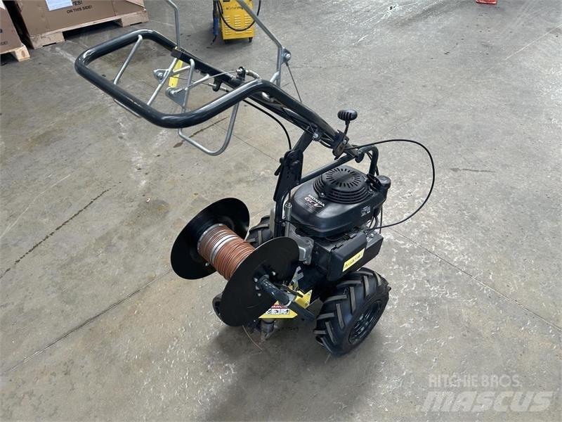  - - - Micro tracteur