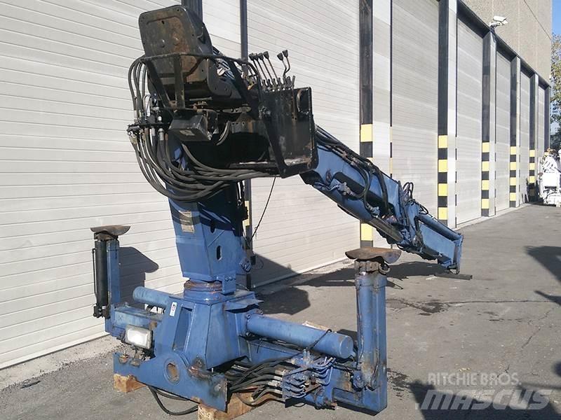 Atlas AK 140.1 V9/2 Grue auxiliaire
