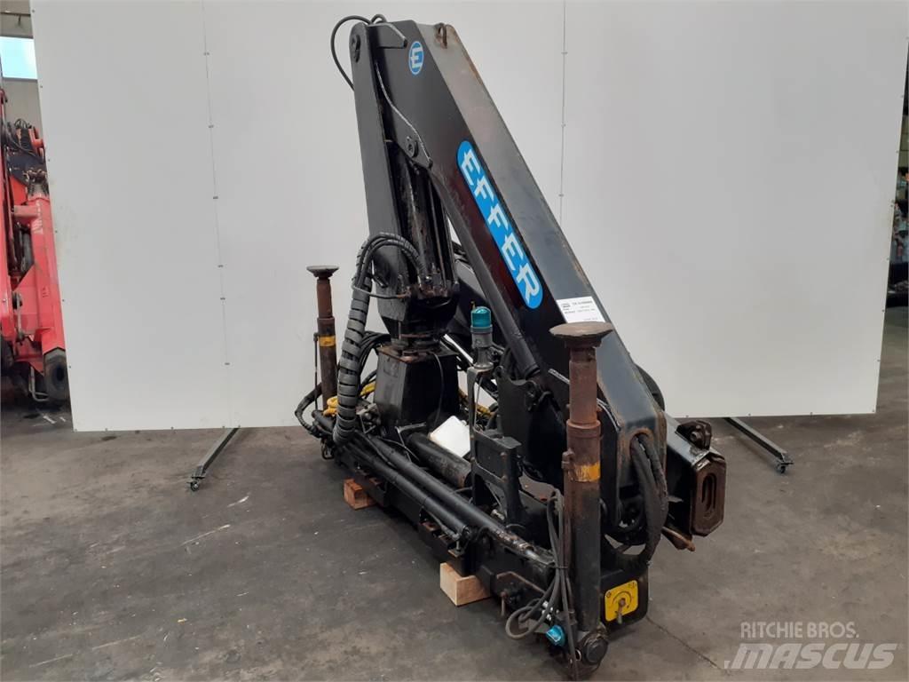 Effer 100 - 3S Grue auxiliaire
