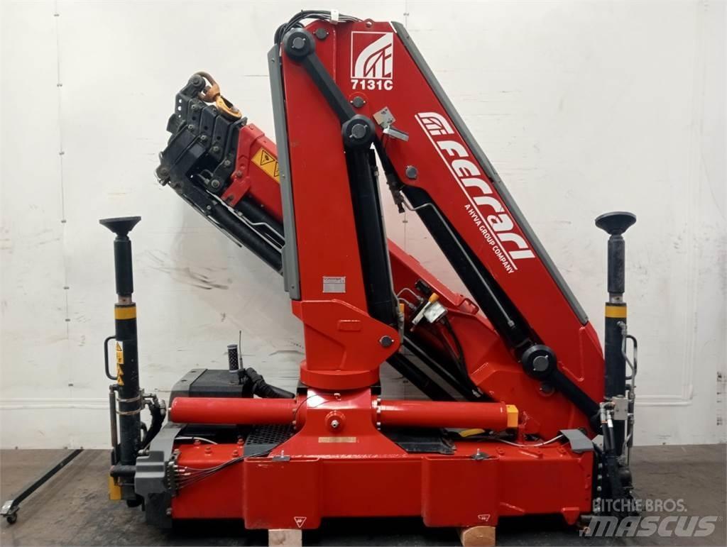 Ferrari F7131C A5 Grue auxiliaire