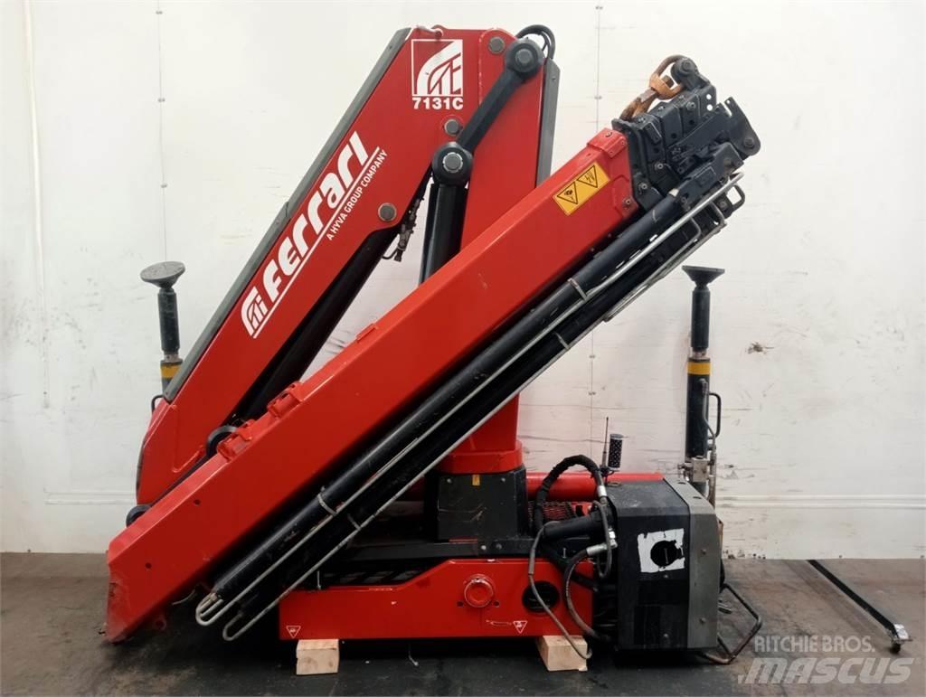 Ferrari F7131C A5 Grue auxiliaire